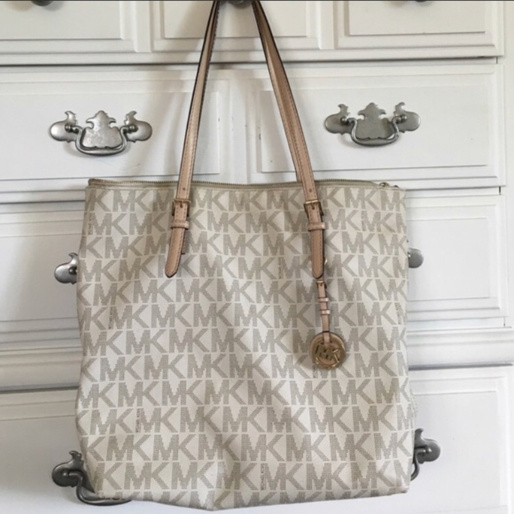 Large Leather Vanilla Michael Kors Tote